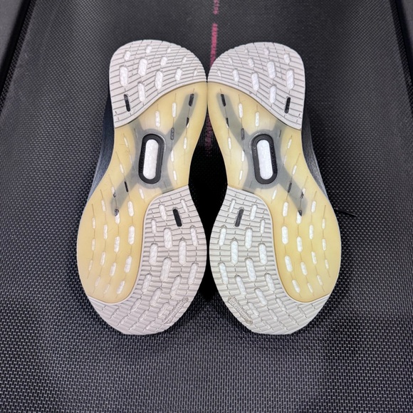 Y-3 Ultraboost 5 Running Sneakers - Picture 8 of 10